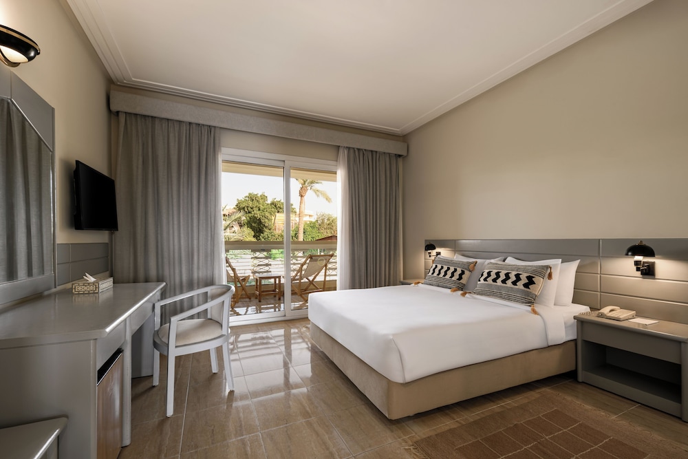 Sindbad Club — Hotel rooms in Hurghada, Red Sea