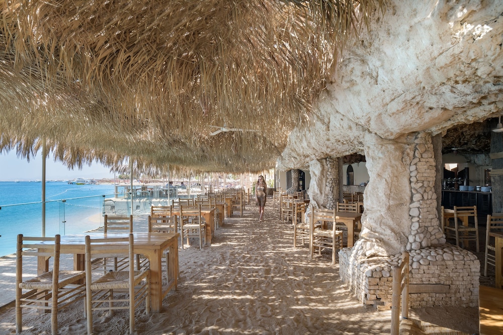 Sindbad Club — Restaurant & bars in Hurghada, Red Sea