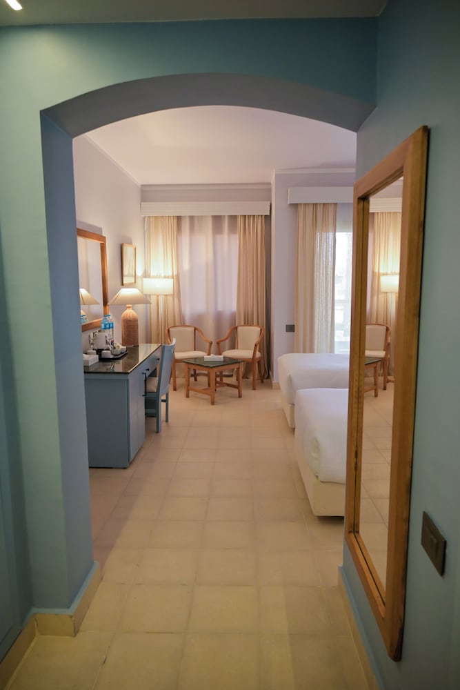 Amphoras Aqua Adults Friendly — Hotel rooms in Sharm El Sheikh, Red Sea