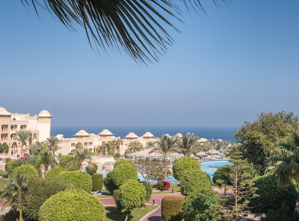 SRNTY Sea Reef - Ex Serenity Alpha Beach — Swimming pool in Makadi Bay, Red Sea
