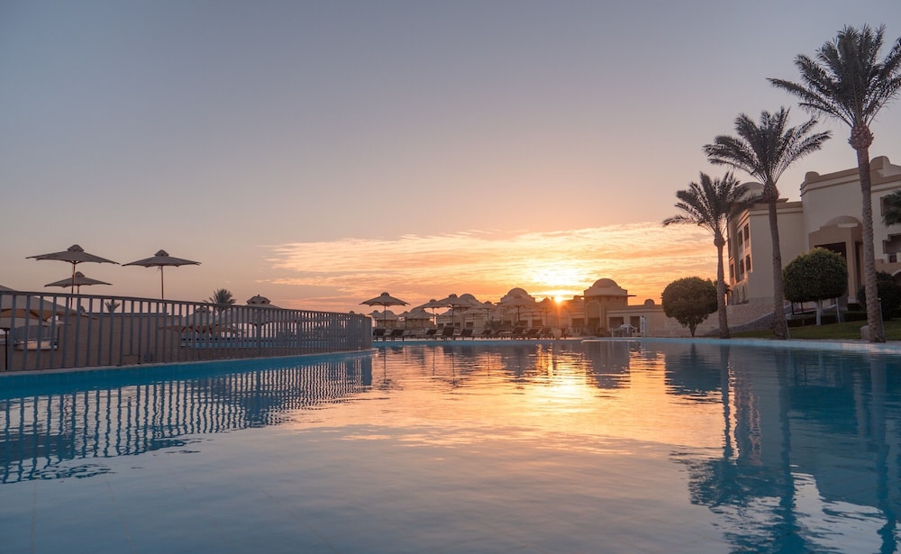 SRNTY Sea Reef - Ex Serenity Alpha Beach — Swimming pool in Makadi Bay, Red Sea