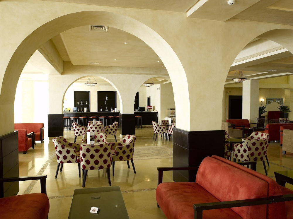 Thalassa Mahdia — Restaurant & bars in Mahdia, Mahdia