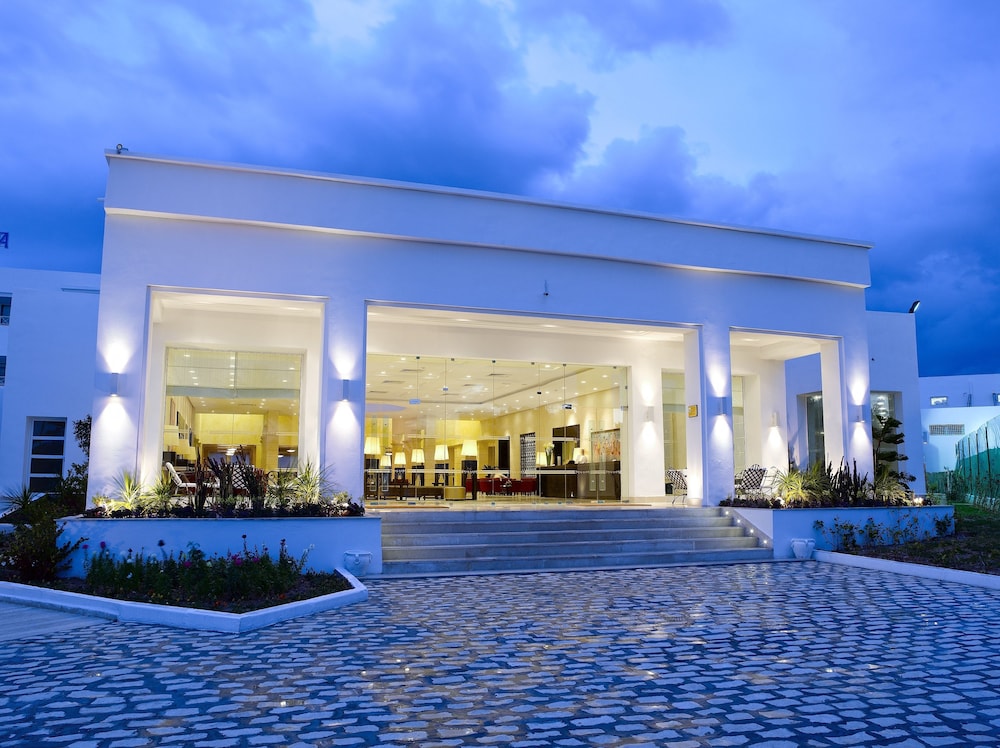 Thalassa Mahdia — Hotel building in Mahdia, Mahdia