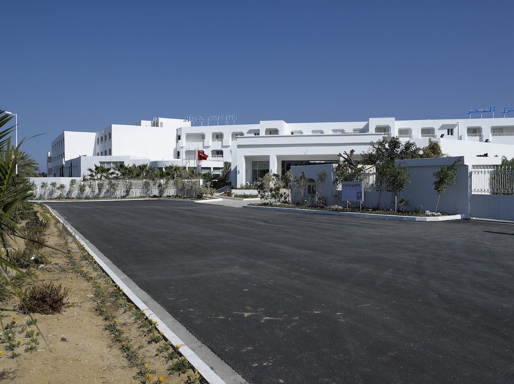 Thalassa Mahdia — Hotel building in Mahdia, Mahdia