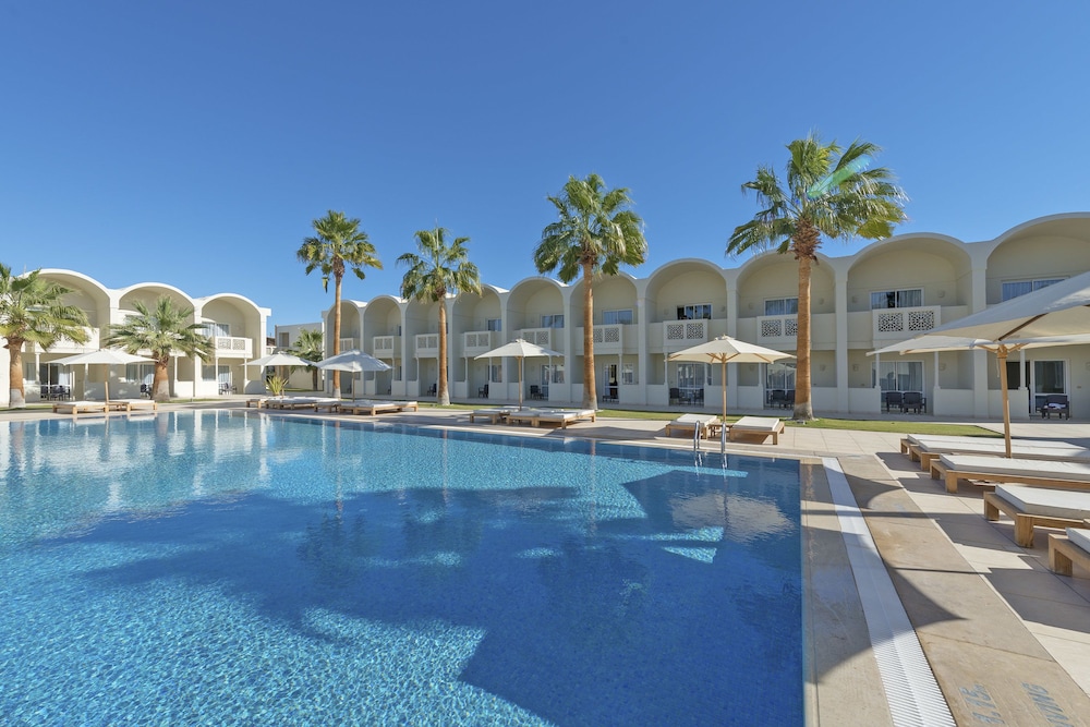Reef Oasis Beach Aqua Park Resort — Main photo in Sharm El Sheikh, Red Sea