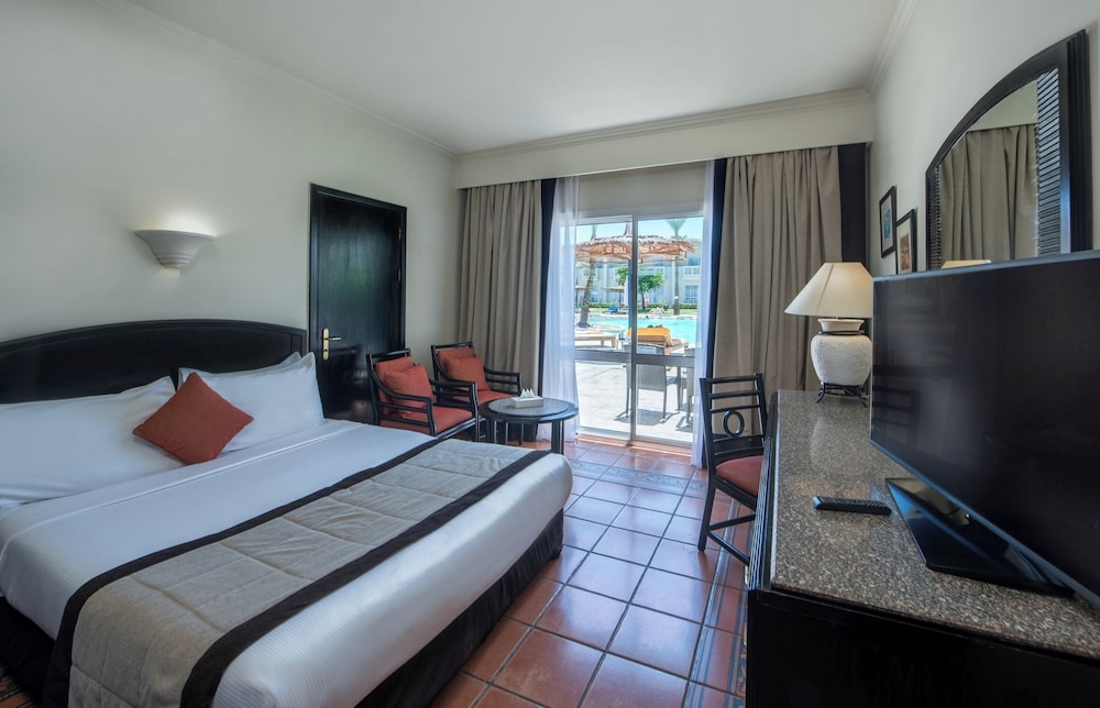 Reef Oasis Beach Aqua Park Resort — Hotel rooms in Sharm El Sheikh, Red Sea