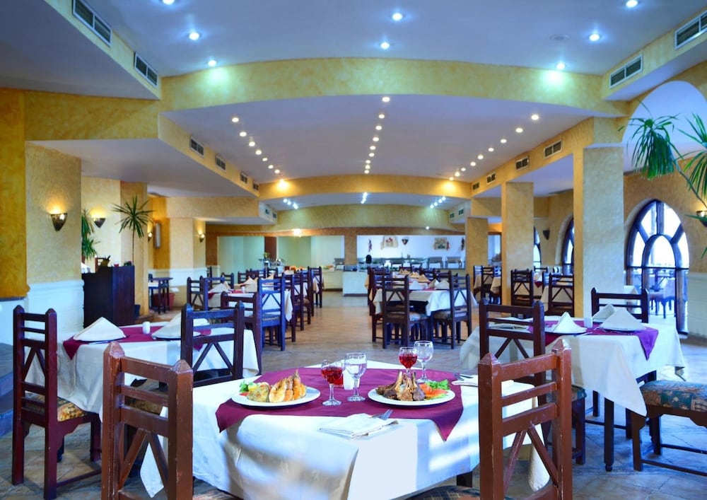 Tropitel Dahab Oasis Resort — Restaurant in Dahab, Red Sea