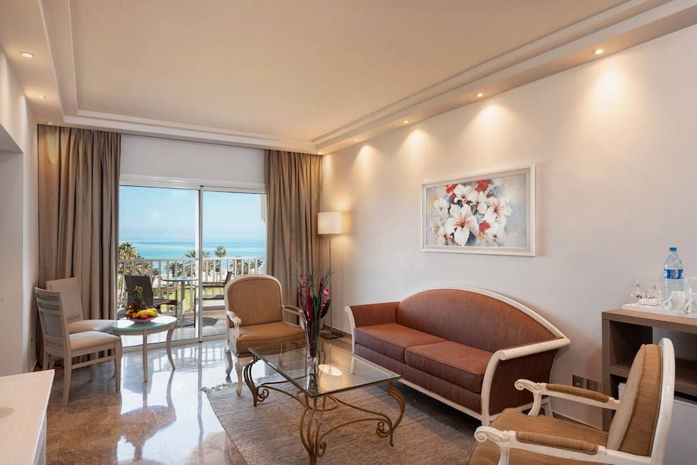 Hotel Tour Khalef — Hotel rooms in Sousse, Sousse