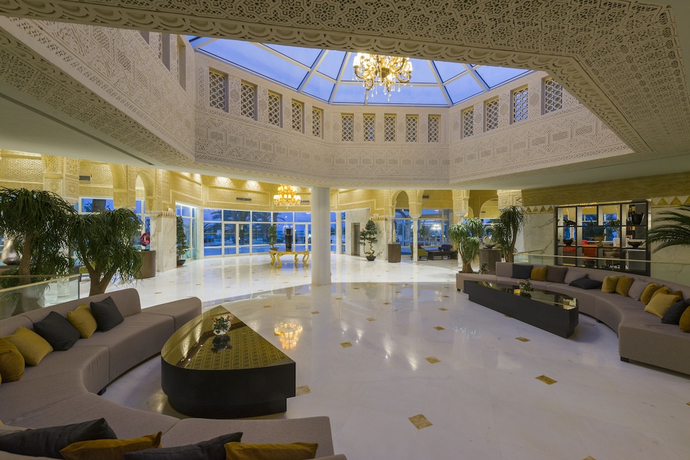 Hotel Tour Khalef — Hotel building in Sousse, Sousse