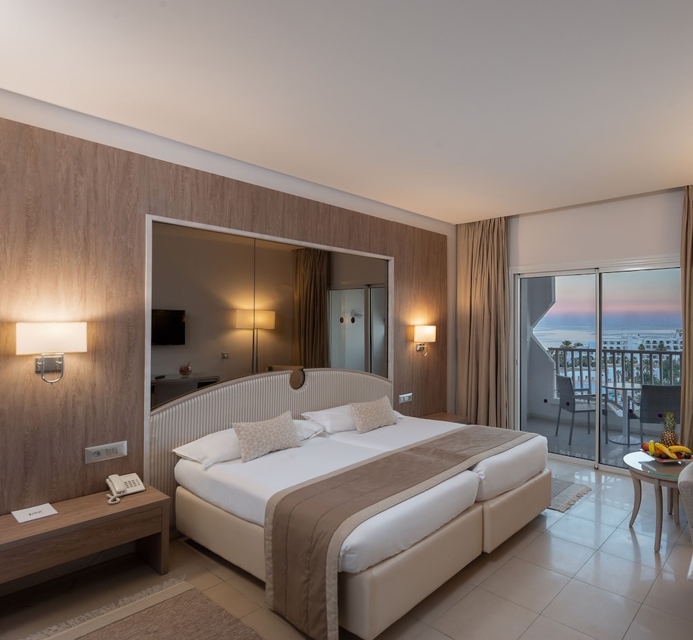 Hotel Tour Khalef — Hotel rooms in Sousse, Sousse