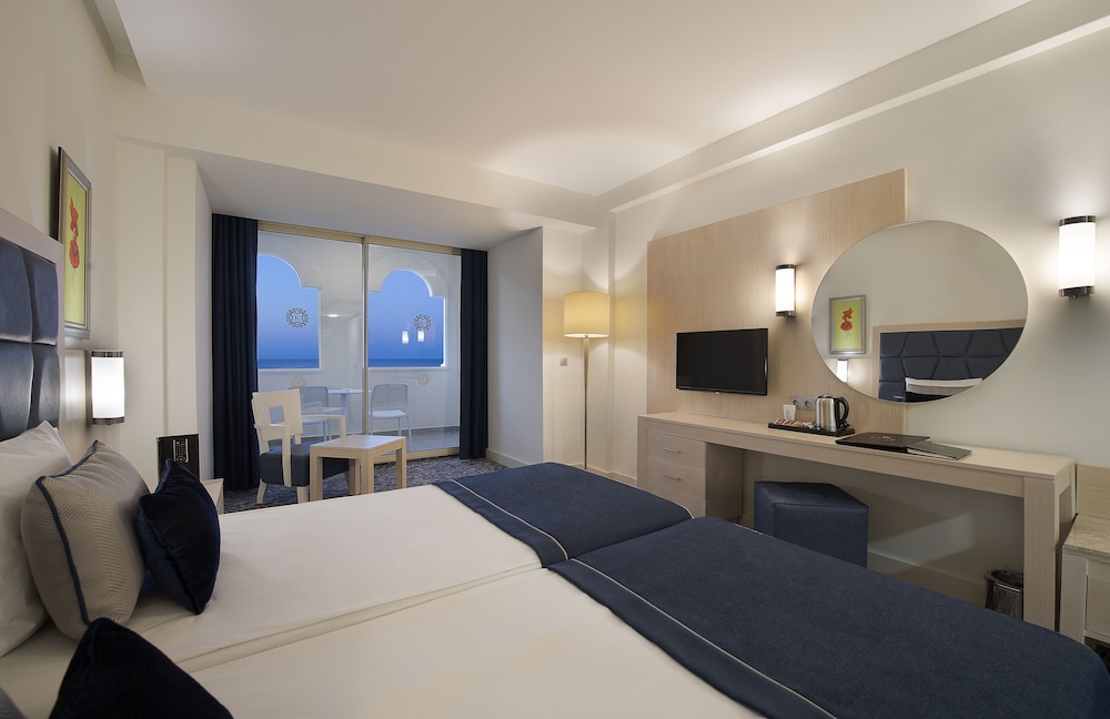 Kamelya Fulya Hotel - All inclusive — Hotel rooms in Side