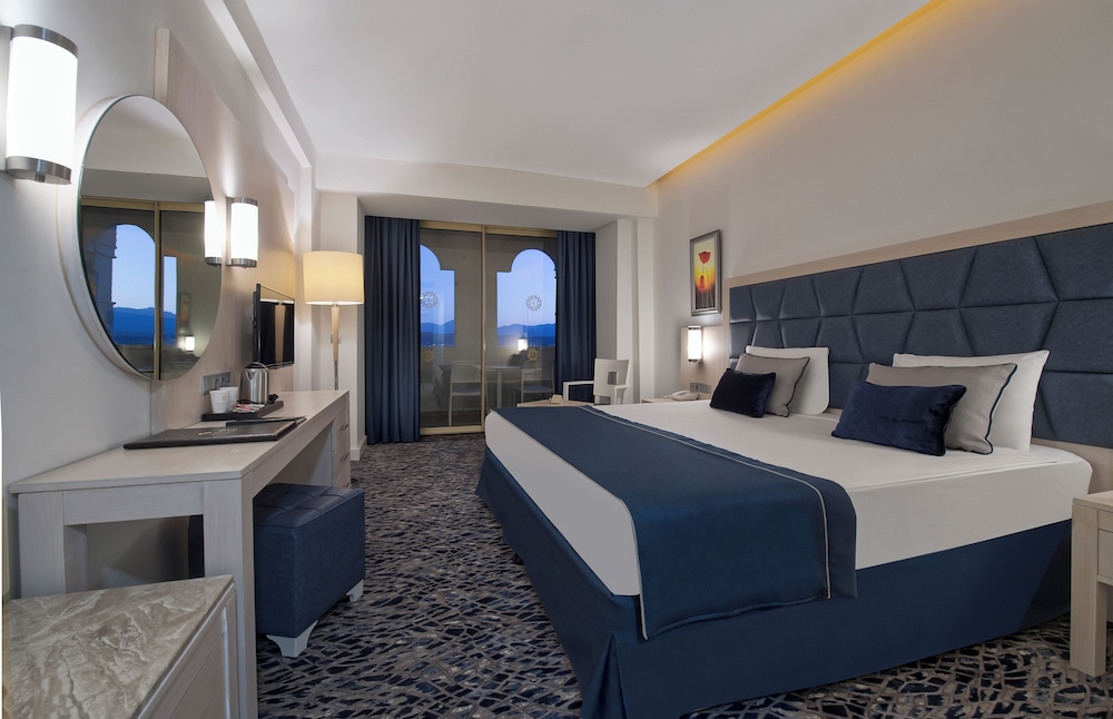 Kamelya Fulya Hotel - All inclusive — Hotel rooms in Side
