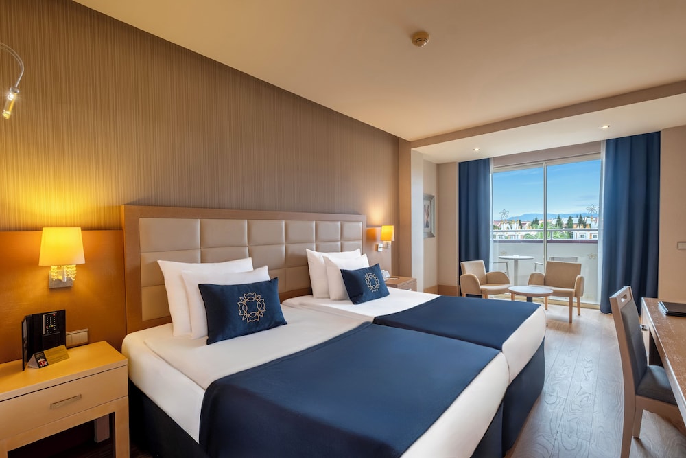 Kamelya Selin Hotel Luxury Resort & SPA — Hotel rooms in Side