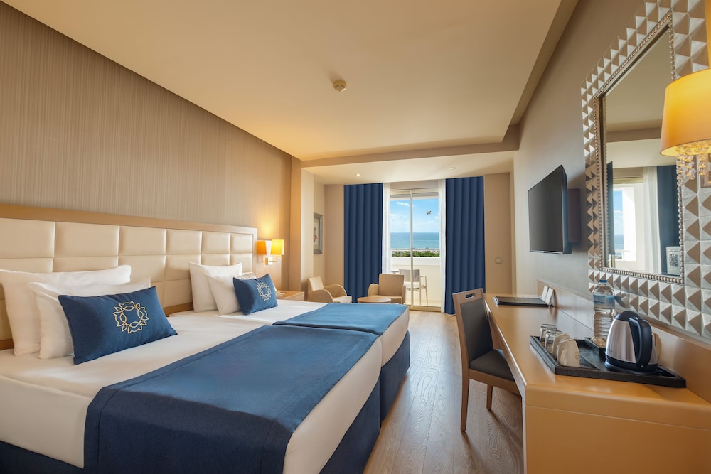 Kamelya Selin Hotel Luxury Resort & SPA — Hotel rooms in Side