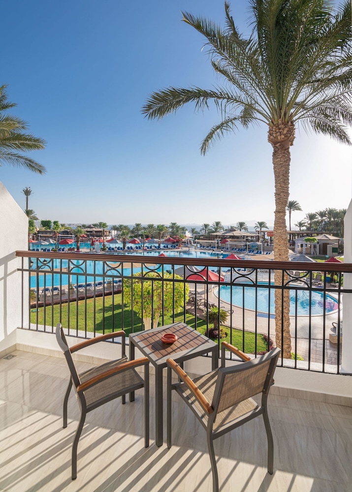 Sultan Gardens Resort — Swimming pool in Sharm El Sheikh, Red Sea