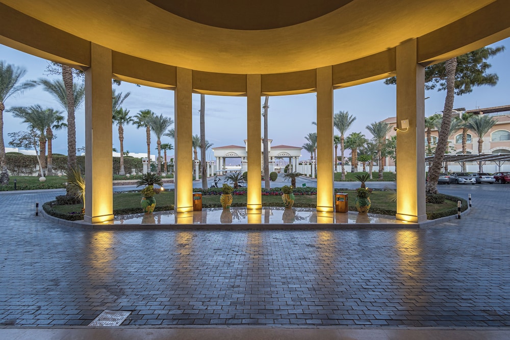 Sultan Gardens Resort — Hotel building in Sharm El Sheikh, Red Sea