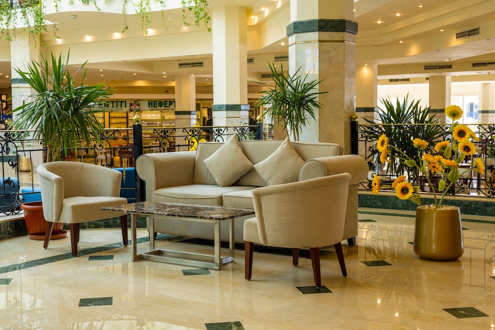 Grand Oasis Resort — Hotel building in Sharm El Sheikh, Red Sea