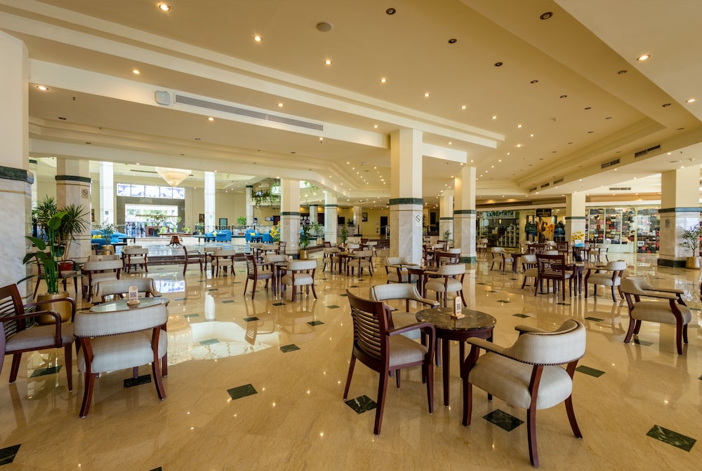 Grand Oasis Resort — Restaurant & bars in Sharm El Sheikh, Red Sea