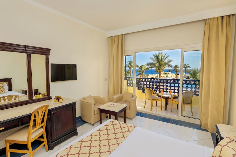 Grand Oasis Resort — Hotel rooms in Sharm El Sheikh, Red Sea