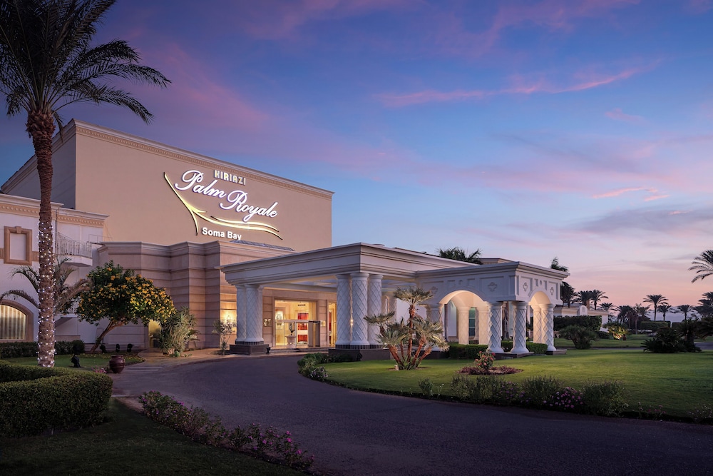 Palm Royale Resort - Soma Bay — Hotel building in Soma Bay, Red Sea