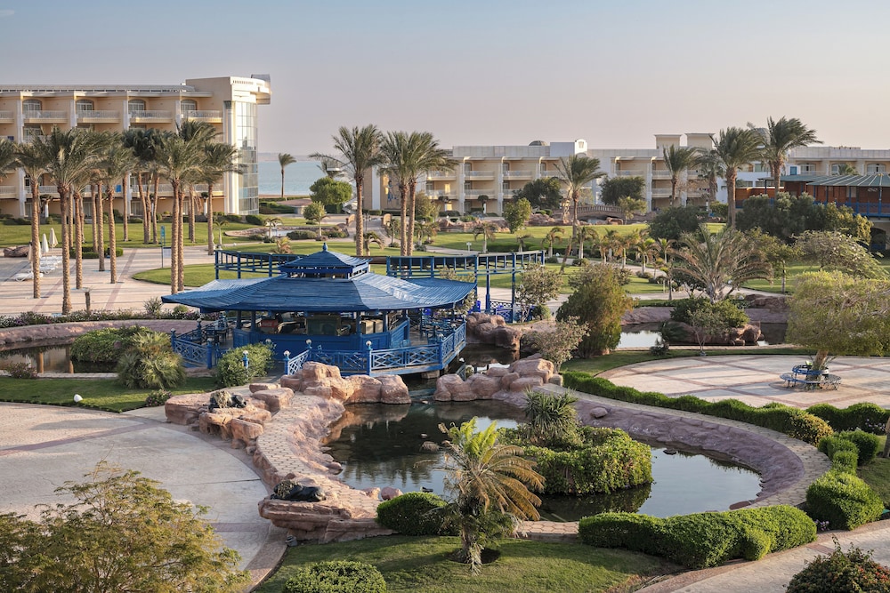 Palm Royale Resort - Soma Bay — Restaurant & bars in Soma Bay, Red Sea
