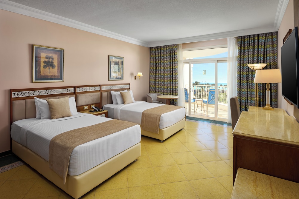 Palm Royale Resort - Soma Bay — Hotel rooms in Soma Bay, Red Sea