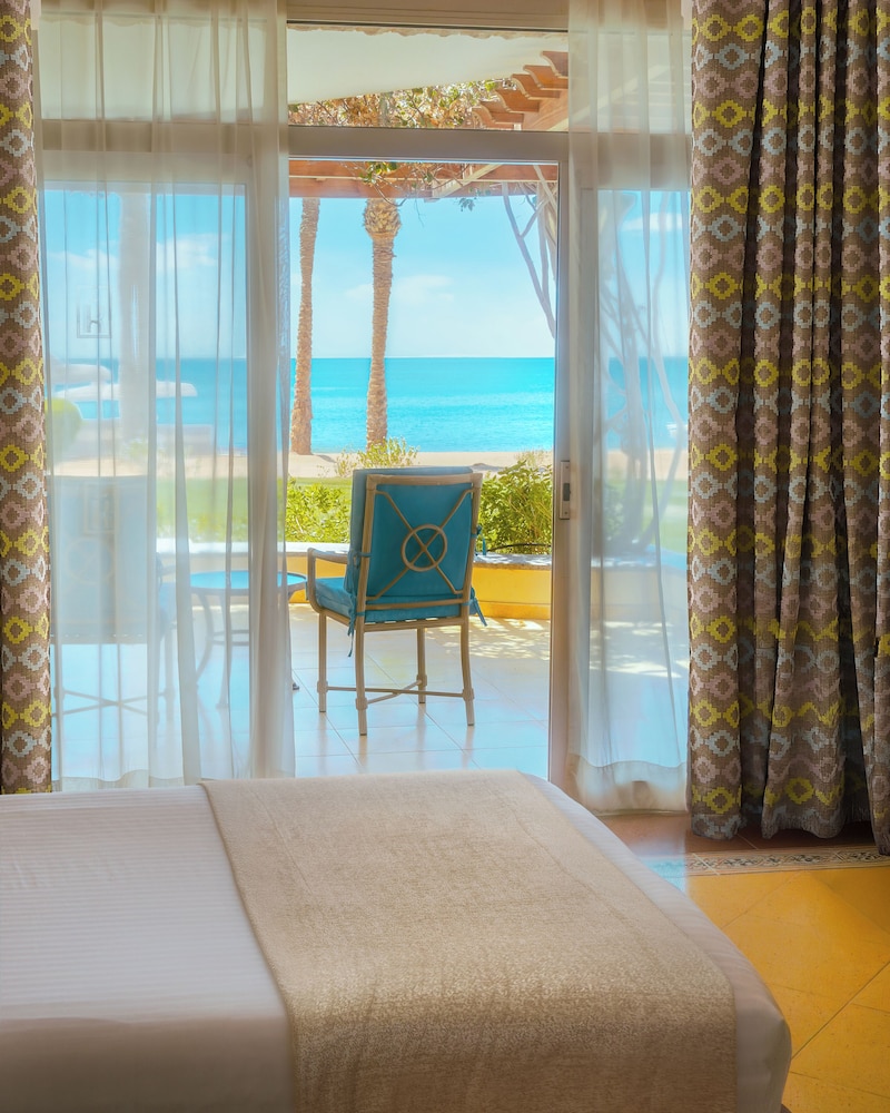 Palm Royale Resort - Soma Bay — Hotel rooms in Soma Bay, Red Sea