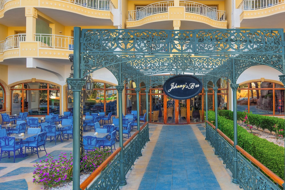 Palm Royale Resort - Soma Bay — Restaurant & bars in Soma Bay, Red Sea