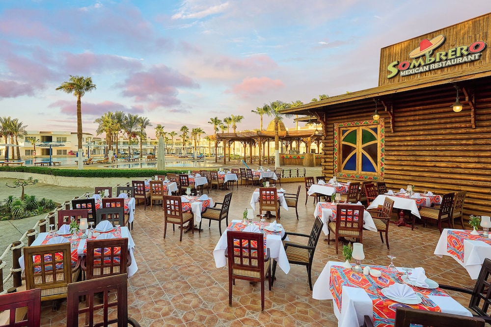 Dreams Vacation Sharm El Sheikh — Restaurant & bars in Sharm El Sheikh, Red Sea