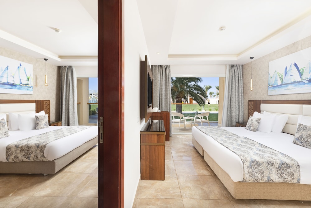 Pickalbatros Royal Moderna Sharm & Aqua Park - All inclusive — Hotel rooms in Sharm El Sheikh, Red Sea