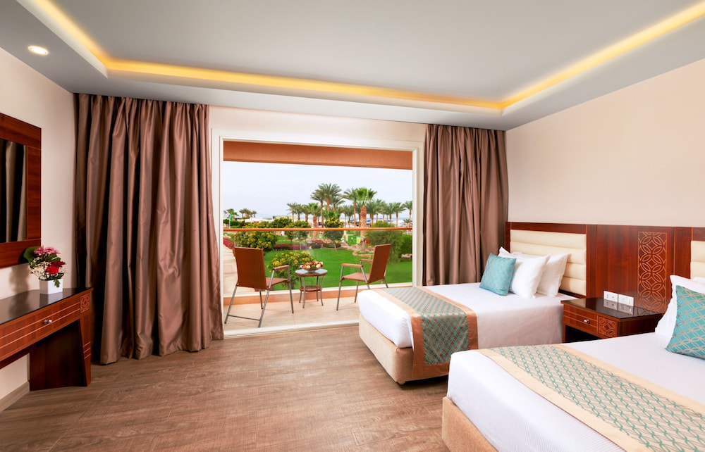 Pickalbatros Royal Moderna Sharm & Aqua Park - All inclusive — Hotel rooms in Sharm El Sheikh, Red Sea