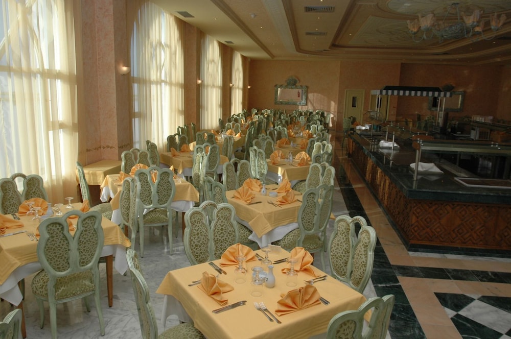 Hotel Royal Jinene — Restaurant & bars in Sousse, Sousse
