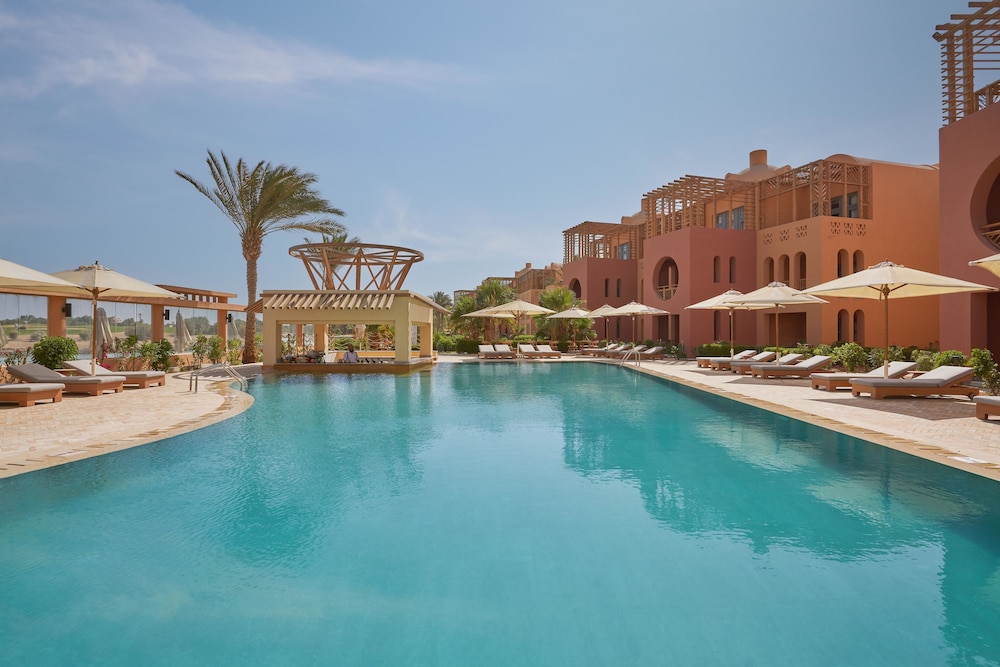 Steigenberger Golf Resort El Gouna — Swimming pool in El Gouna, Red Sea