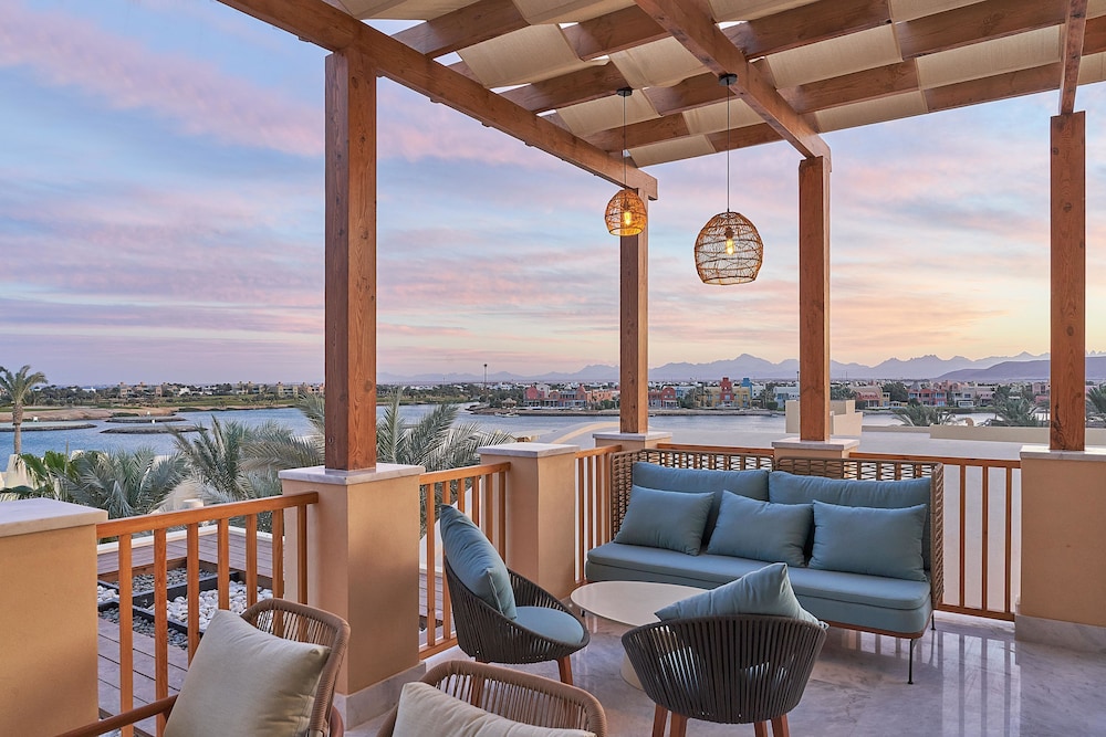 Steigenberger Golf Resort El Gouna — Restaurant & bars in El Gouna, Red Sea