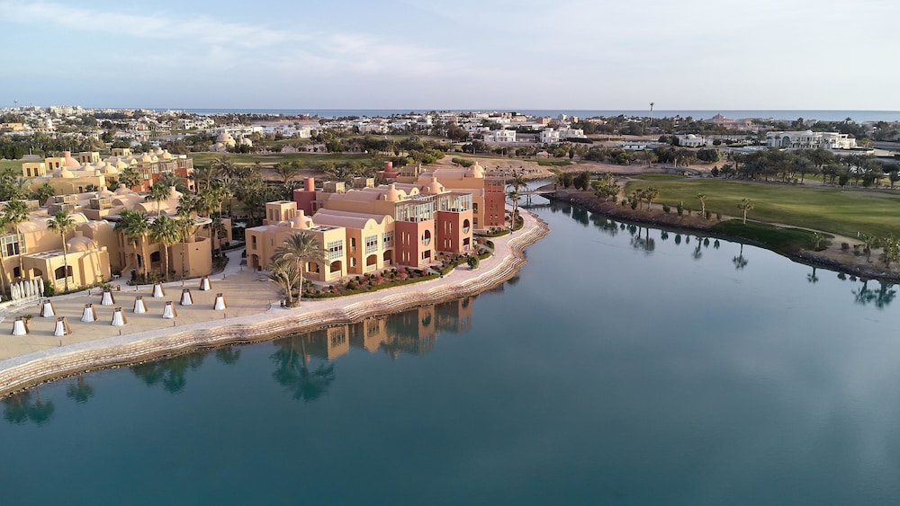 Steigenberger Golf Resort El Gouna — Hotel building in El Gouna, Red Sea
