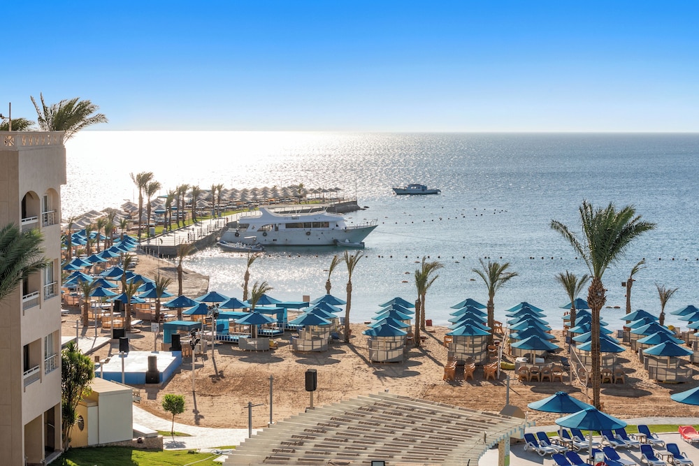 Beach Albatros Resort - All Inclusive — Beach in Hurghada, Red Sea
