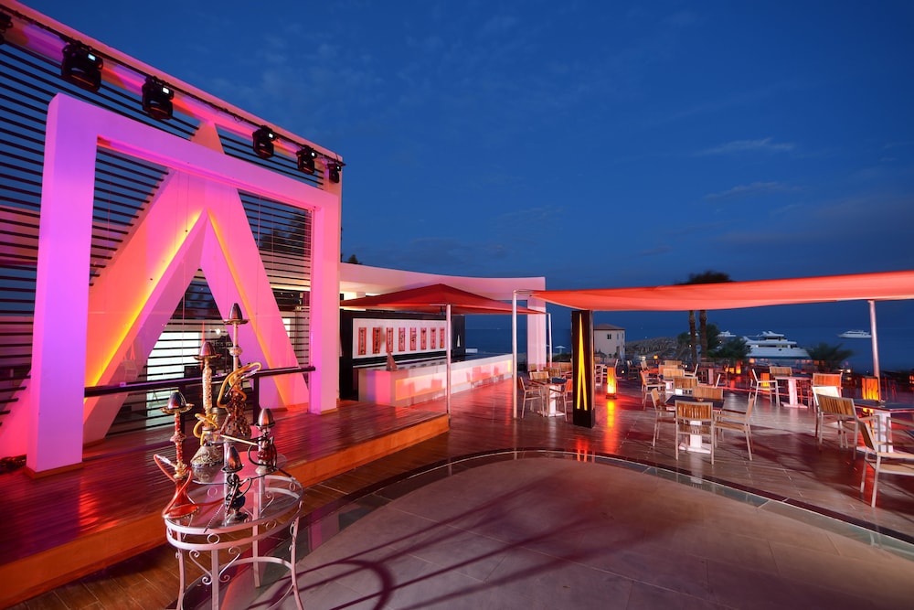 Beach Albatros Resort - All Inclusive — Restaurant & bars in Hurghada, Red Sea