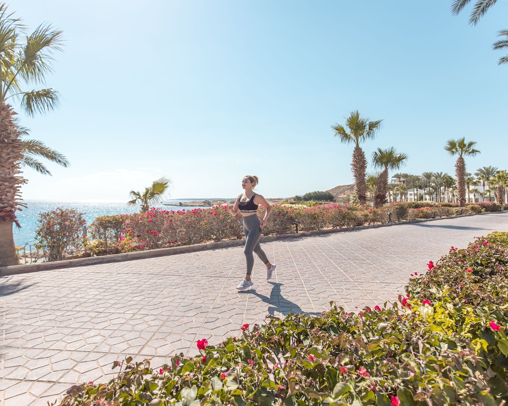 Park Regency Sharm El Sheikh Resort — Beach in Sharm El Sheikh, Red Sea