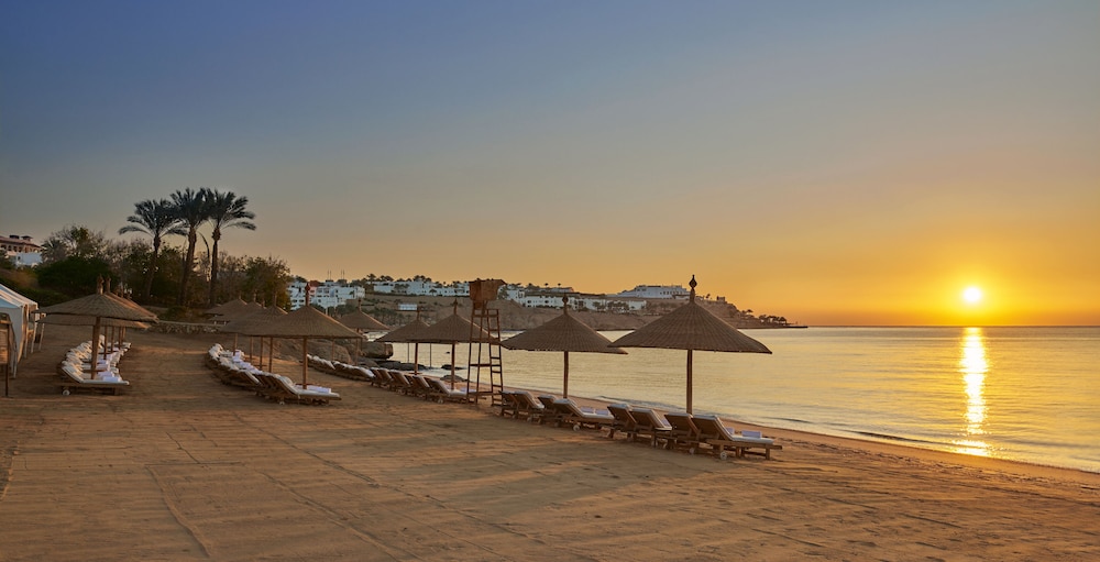 Park Regency Sharm El Sheikh Resort — Beach in Sharm El Sheikh, Red Sea
