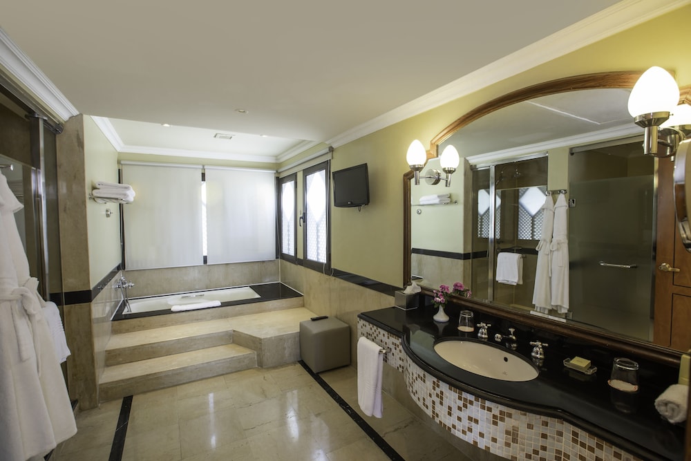 Park Regency Sharm El Sheikh Resort — Hotel rooms in Sharm El Sheikh, Red Sea