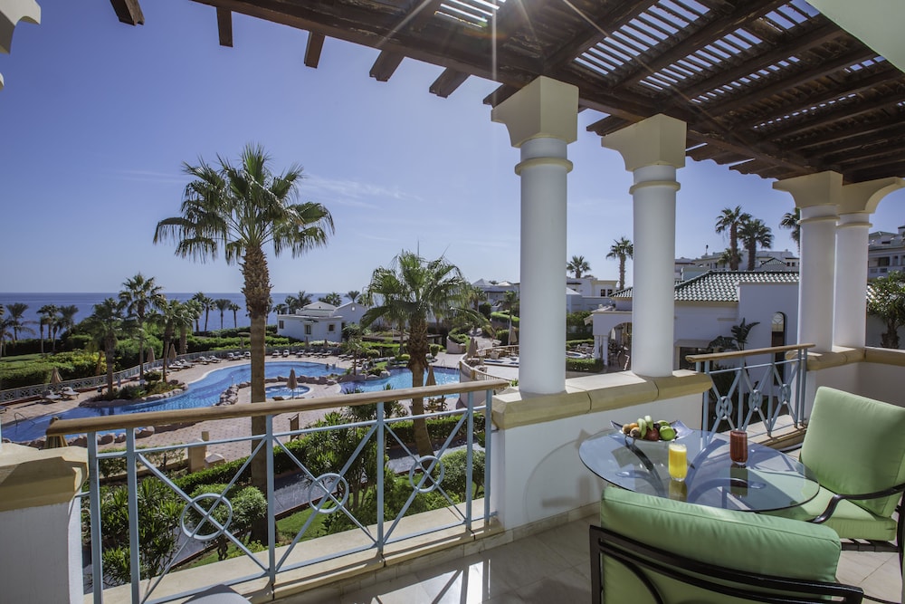 Park Regency Sharm El Sheikh Resort — Swimming pool in Sharm El Sheikh, Red Sea