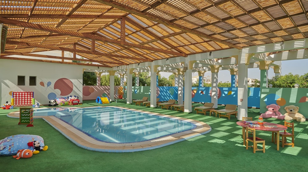 Park Regency Sharm El Sheikh Resort — Swimming pool in Sharm El Sheikh, Red Sea