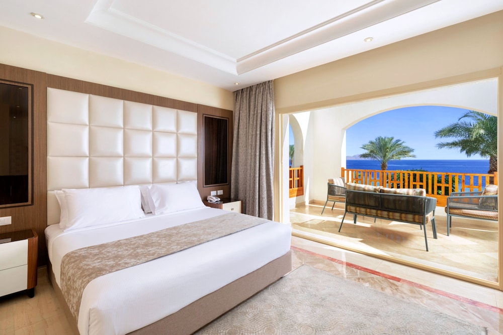 Pickalbatros Royal Grand Sharm - Adults Friendly 16 Years Plus - Couples Only — Hotel rooms in Sharm El Sheikh, Red Sea