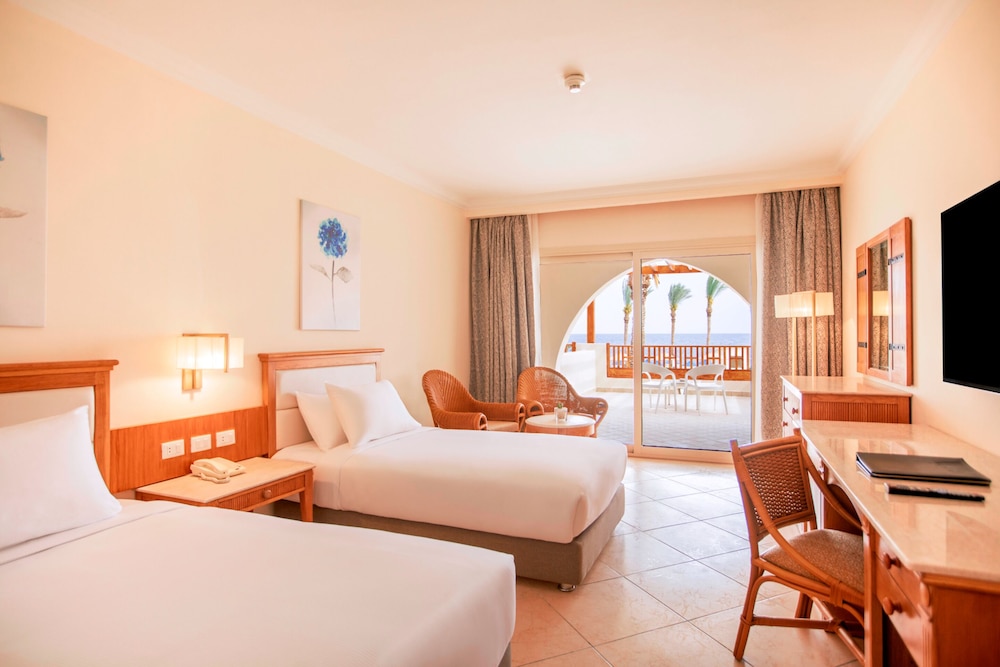 Pickalbatros Royal Grand Sharm - Adults Friendly 16 Years Plus - Couples Only — Hotel rooms in Sharm El Sheikh, Red Sea