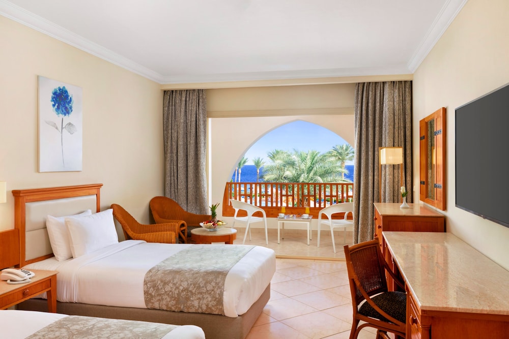 Pickalbatros Royal Grand Sharm - Adults Friendly 16 Years Plus - Couples Only — Hotel rooms in Sharm El Sheikh, Red Sea