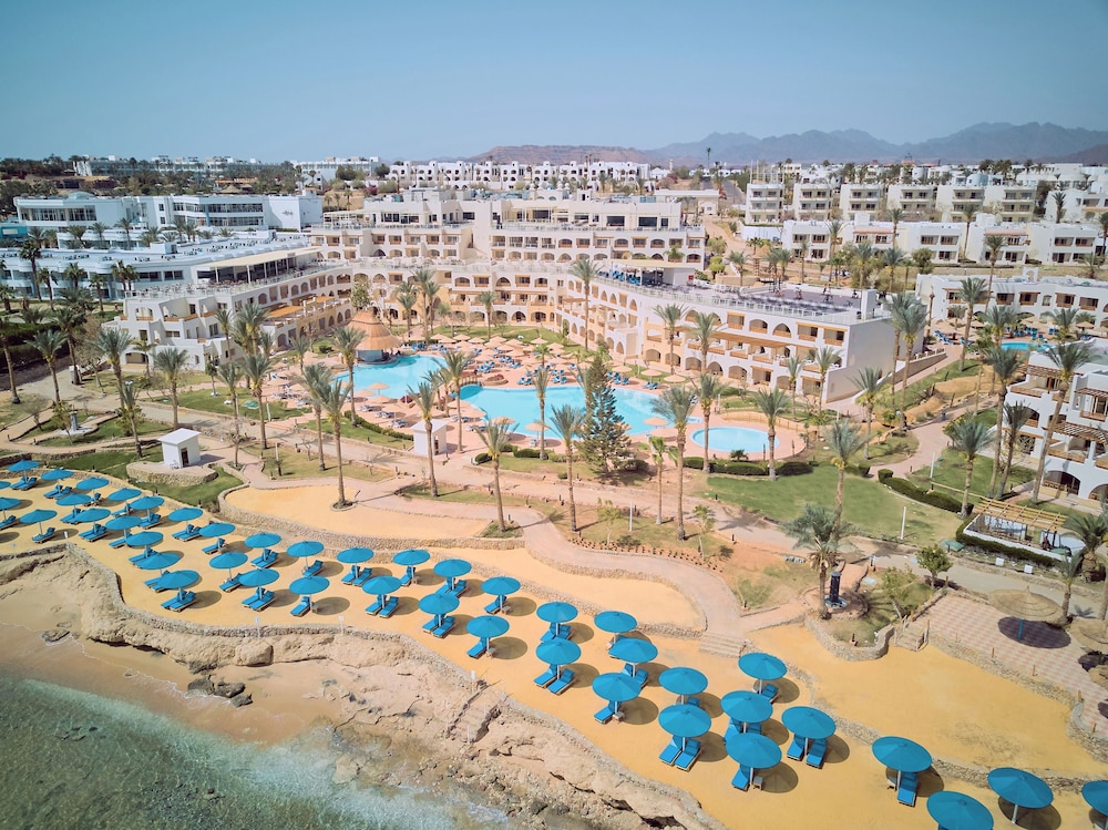 Pickalbatros Royal Grand Sharm - Adults Friendly 16 Years Plus - Couples Only — Beach in Sharm El Sheikh, Red Sea