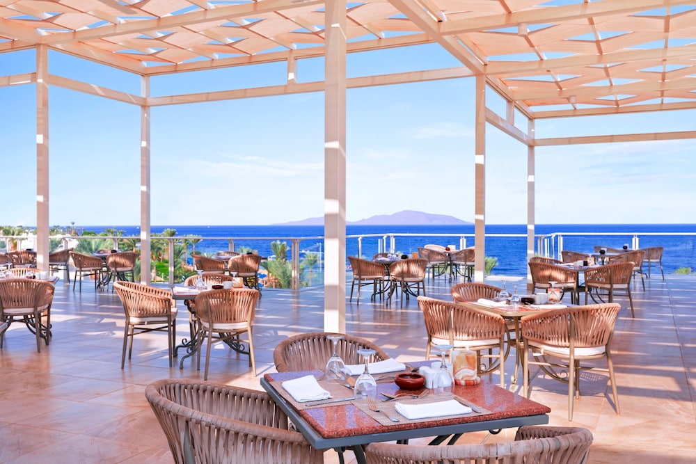 Pickalbatros Royal Grand Sharm - Adults Friendly 16 Years Plus - Couples Only — Restaurant & bars in Sharm El Sheikh, Red Sea