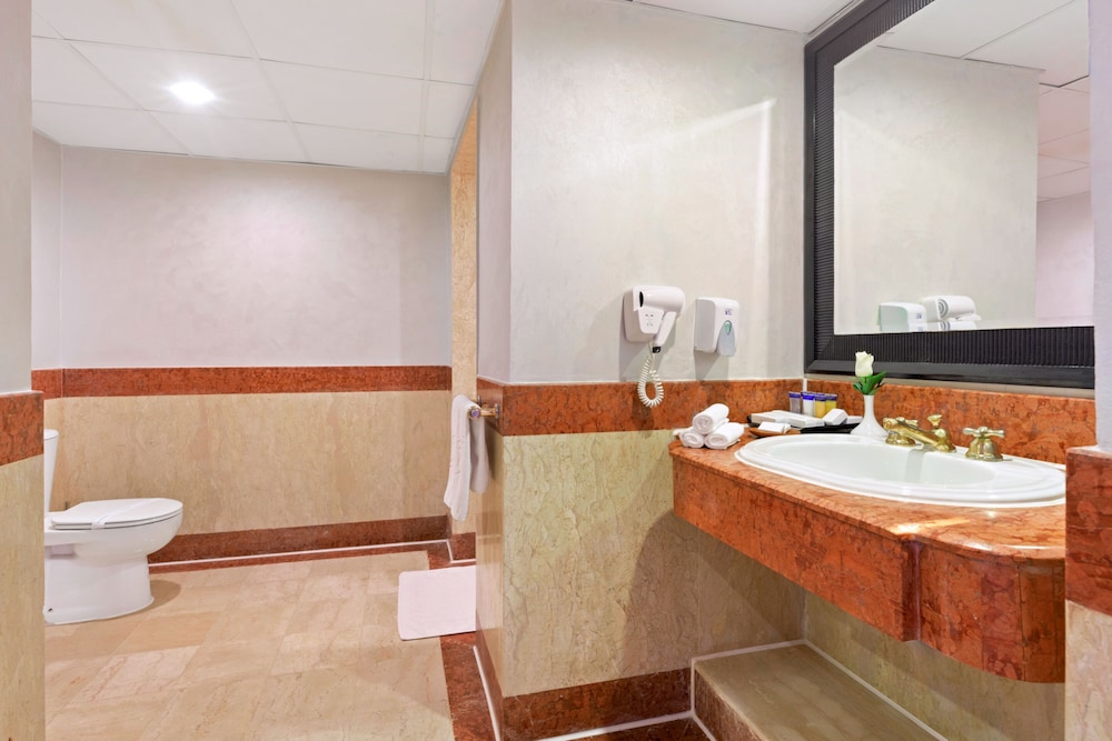 Pickalbatros Royal Grand Sharm - Adults Friendly 16 Years Plus - Couples Only — Hotel rooms in Sharm El Sheikh, Red Sea