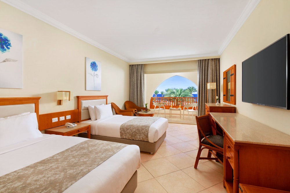 Pickalbatros Royal Grand Sharm - Adults Friendly 16 Years Plus - Couples Only — Hotel rooms in Sharm El Sheikh, Red Sea