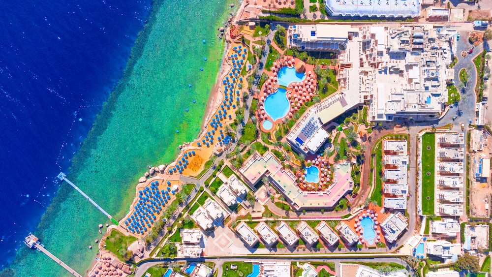 Pickalbatros Royal Grand Sharm - Adults Friendly 16 Years Plus - Couples Only — Hotel building in Sharm El Sheikh, Red Sea